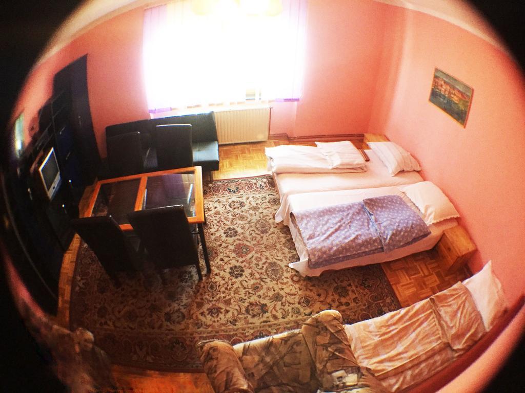 Guest House Pikapolonca Maribor Extérieur photo